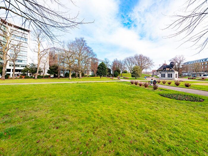 1 Bedroom Flat To Rent In Blagrave Street, Reading, RG1