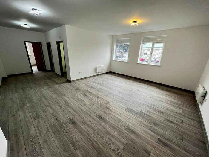 2 Bedroom Flat To Rent In Merridale Street, Merridale, Wolverhampton, WV3