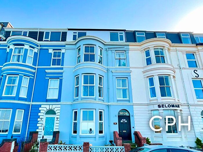 1 Bedroom Flat For Sale In Blenheim Terrace, Scarborough, YO12