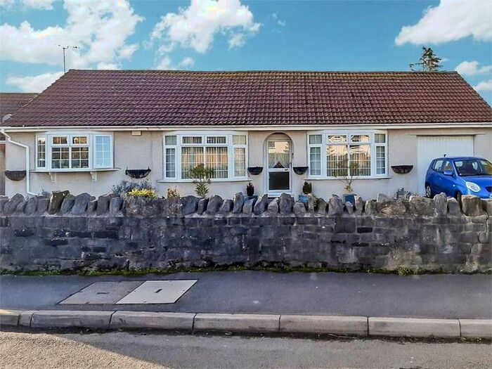 Houses for sale & to rent in BS48 1RS, CLEVEDON WALK, Nailsea Yeo Bristol