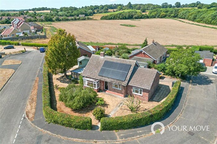 2 Bedroom Bungalow For Sale In Lewis Close, Ditchingham, Bungay, Norfolk, NR35