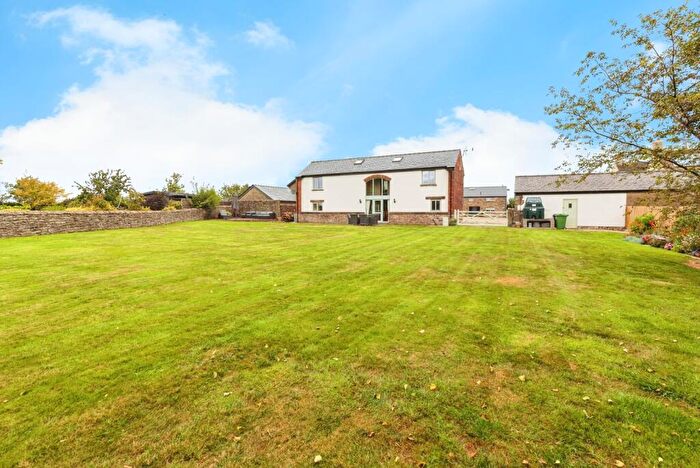 4 Bedroom Detached House For Sale In Roe Barns, Catterall Lane, Preston, Lancashire, PR3