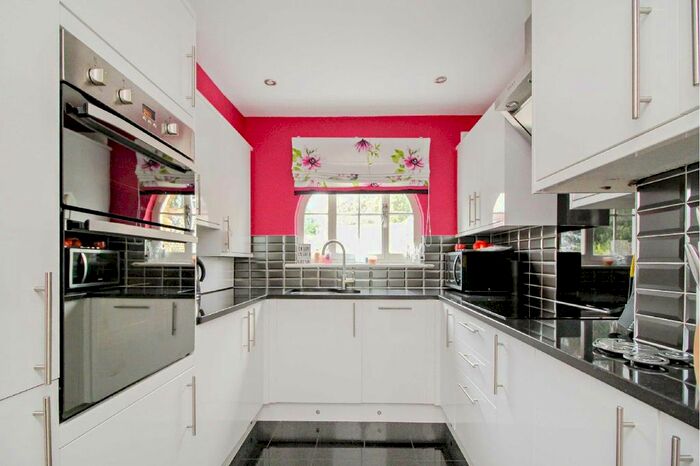 2 Bedroom Terraced House To Rent In Pegwell Road, Ramsgate, CT11