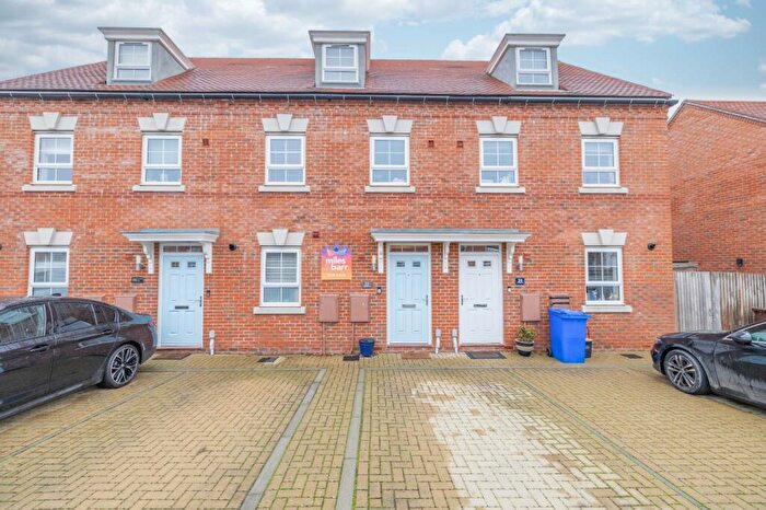 3 Bedroom House For Sale In Tettenhall Way, Faversham, Kent, ME13