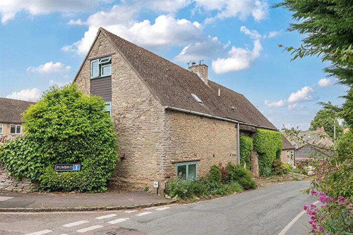 5 Bedroom Barn Conversion For Sale In Pond Hill, Stonesfield, Witney, OX29
