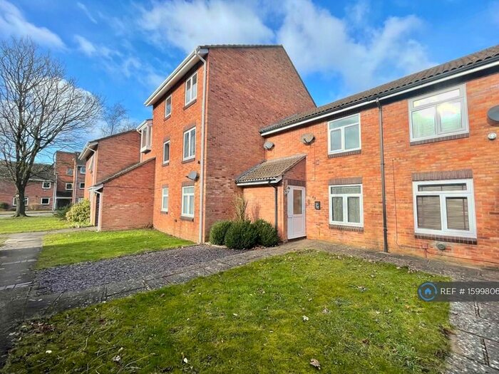 2 Bedroom Terraced House To Rent In Ashtree Road, Frome, BA11