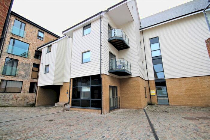 2 Bedroom Flat To Rent In Jasmine House, Stour Street, Canterbury, CT1