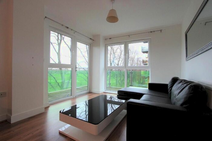 1 Bedroom Flat To Rent In Academy Way, Dagenham, London, RM8