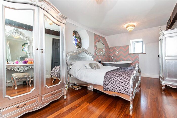 4 Bedroom House To Rent In Llansoy, Usk, NP15