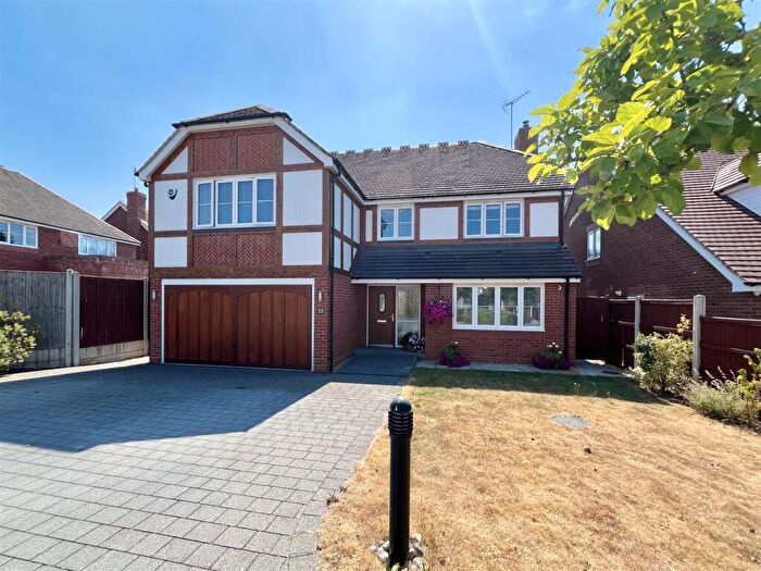 4 Bedroom Detached House For Sale In Pearmain Garden, Hagley, Stourbridge, DY9
