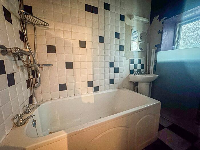 2 Bedroom Semi-Detached House For Sale In Catchwell Road, Dipton, Stanley, DH9