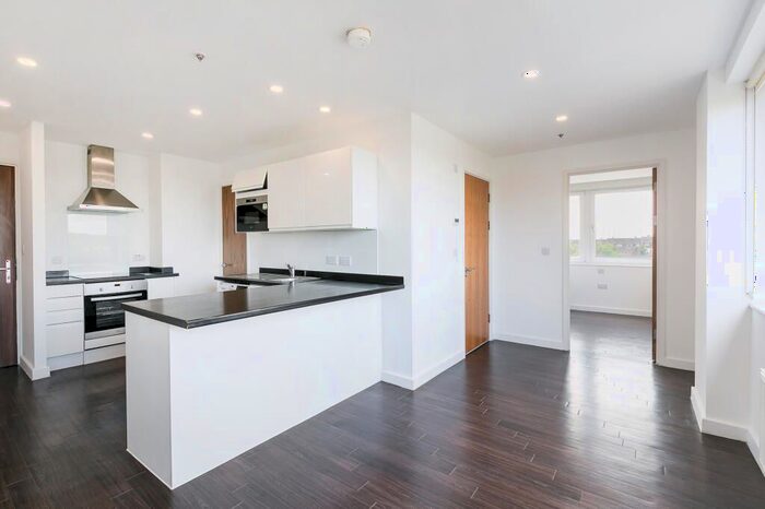 1 Bedroom Flat To Rent In Cherrydown East, Basildon, SS16