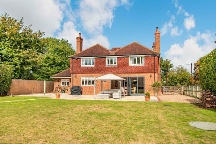 5 Bedroom Detached House For Sale In Plough Wents Road, Chart Sutton, Maidstone, ME17