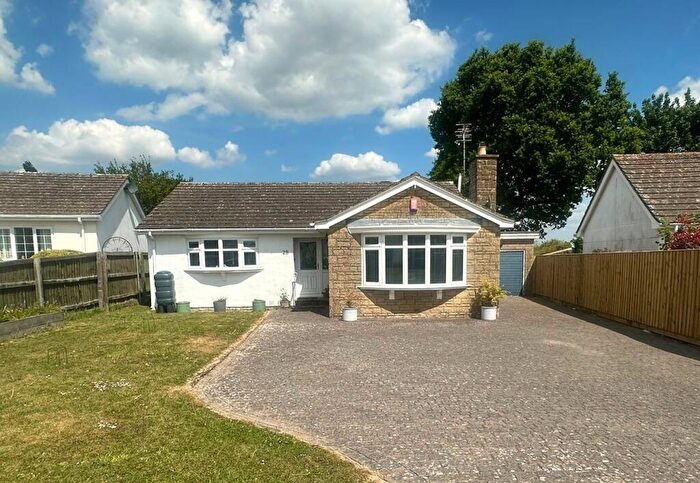 3 Bedroom Bungalow For Sale In Chestnut Springs, Lydiard Millicent, Lydiard Millicent, SN5