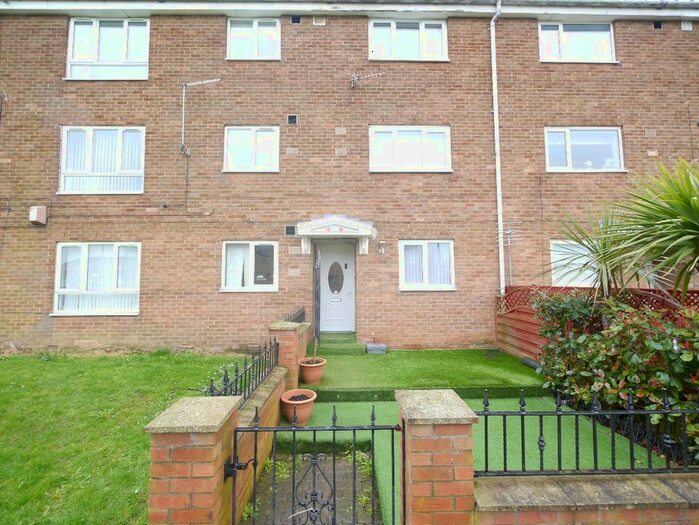3 Bedroom Terraced House To Rent In Bexley Gardens, Wallsend, NE28