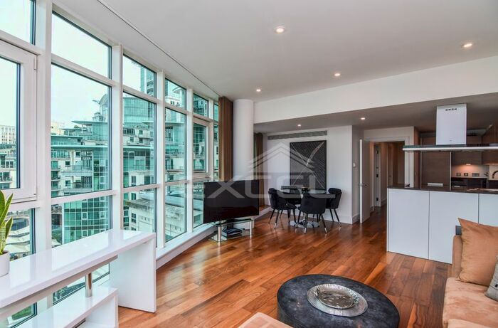 2 Bedroom Flat To Rent In Hamilton House, St George Wharf, London, SW8