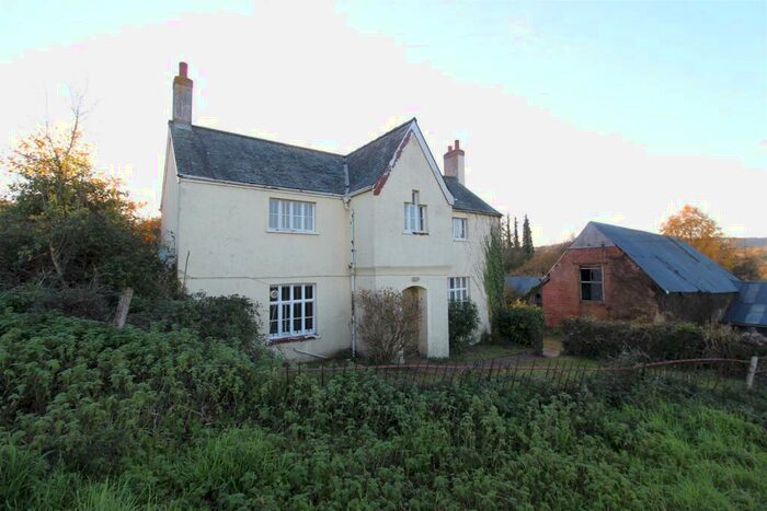 5 Bedroom Detached House To Rent In Ashcombe, Dawlish, EX7