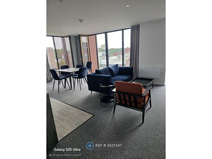 2 Bedroom Flat To Rent In The Interchange, Stockport, SK3