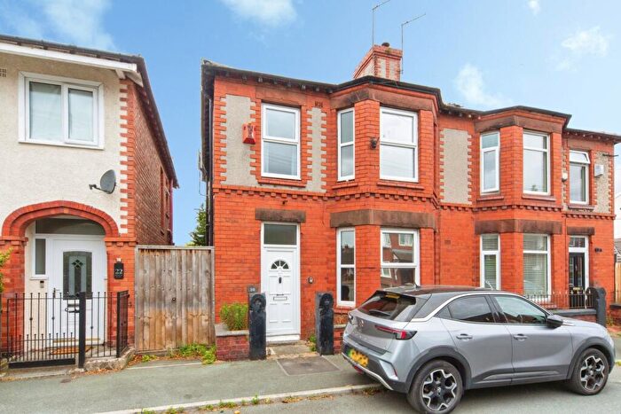 3 Bedroom Semi Detached House For Sale In Seaton Road, Birkenhead, Wirral, CH42