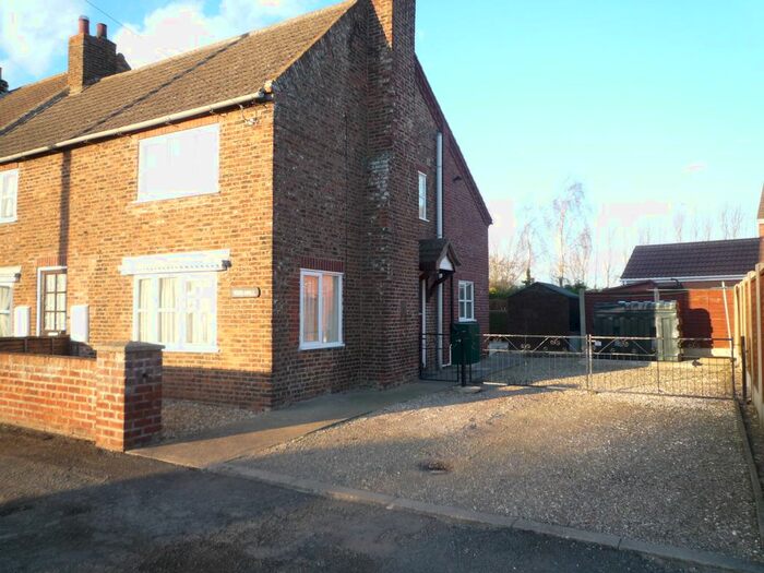2 Bedroom End Of Terrace House To Rent In Poors End, Grainthorpe, LN11