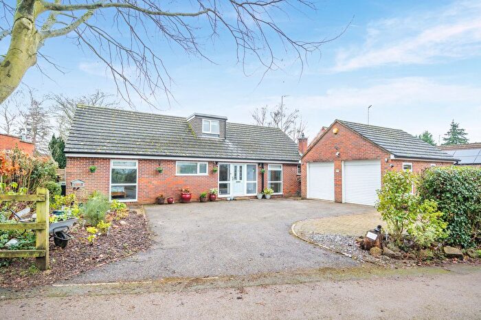 4 Bedroom Detached House For Sale In Sands Lane South Newington Banbury, Oxfordshire, OX15
