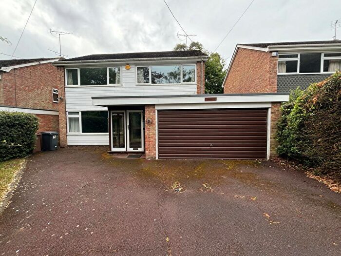 4 Bedroom House To Rent In Hopping Jacks, Danbury, Essex, CM3