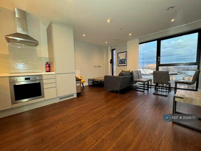 1 Bedroom Flat To Rent In Avalon Point, London, E14