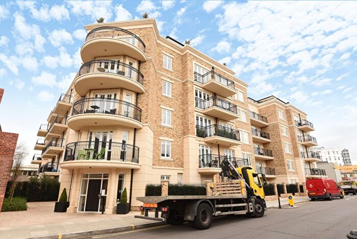 1 Bedroom Flat To Rent In Carnwath Road, London, SW6