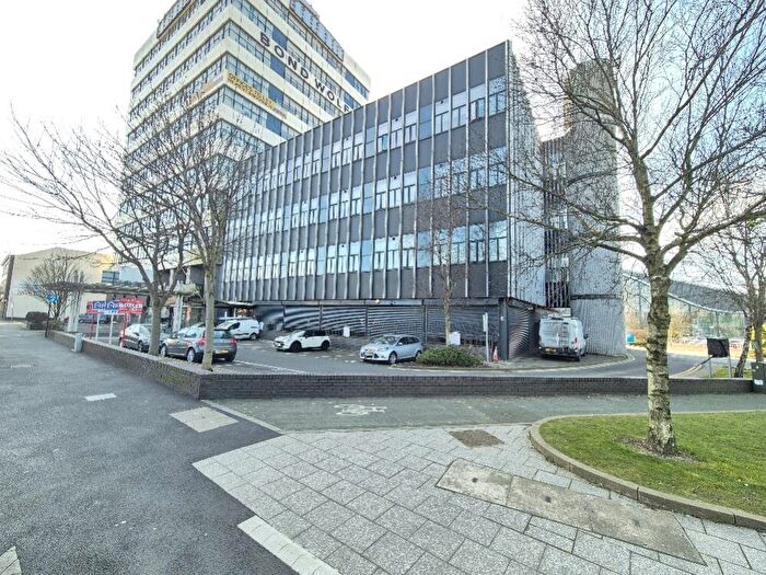 1 Bedroom Flat To Rent In Metro Court, High Street, West Bromwich, West Midlands, B70