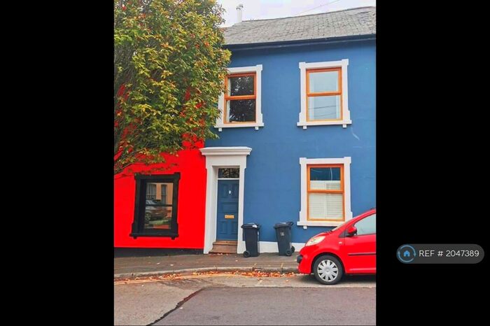 3 Bedroom Terraced House To Rent In Caerau Road, Newport, NP20
