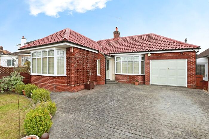 3 Bedroom Bungalow For Sale In Freshfields, Crewe, Cheshire, CW2