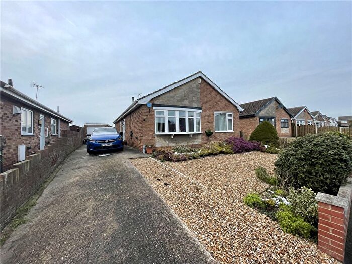 3 Bedroom Bungalow For Sale In Newtree Drive, Wadworth, Doncaster, South Yorkshire, DN11