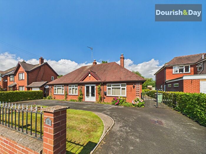 3 Bedroom Detached Bungalow For Sale In Anson Drive, Stafford, ST17