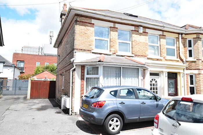2 Bedroom Apartment For Sale In Gladstone Road West, Boscombe, BH1