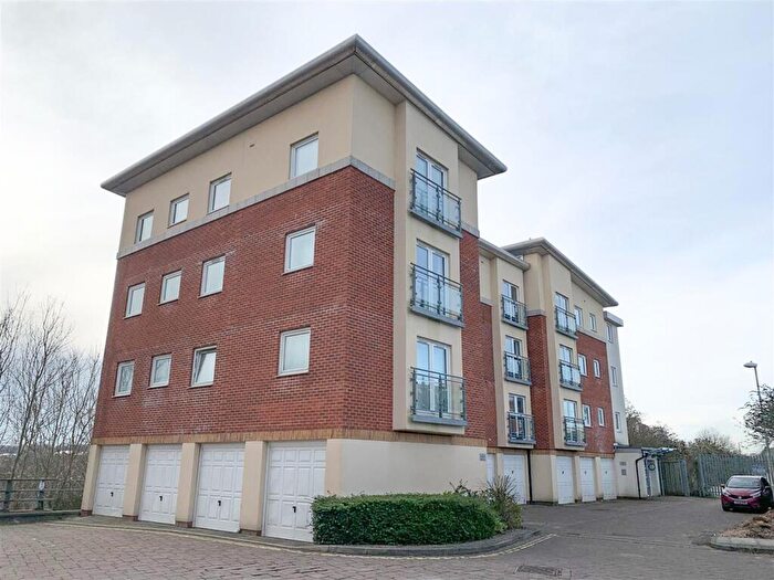 2 Bedroom Apartment To Rent In Winterthur Way, Victory Hill, Basingstoke, RG21