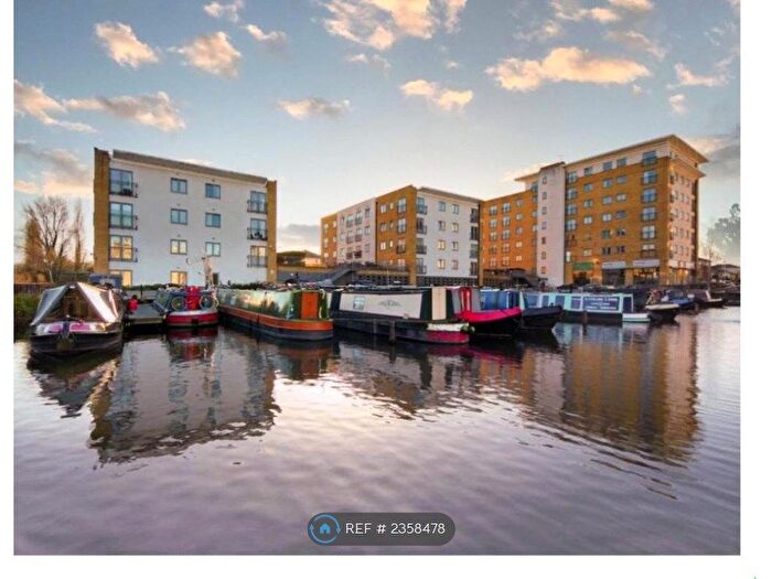 2 Bedroom Flat To Rent In Caldon House, Northolt, UB5