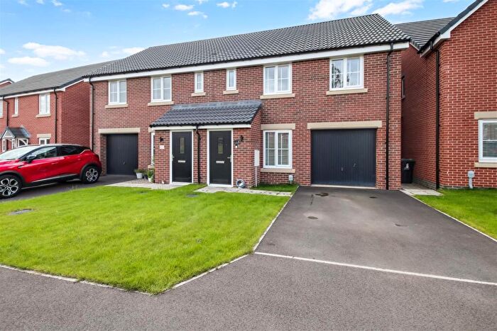 3 Bedroom Semi-Detached House For Sale In Gooseberry Grove, Darlington, DL1