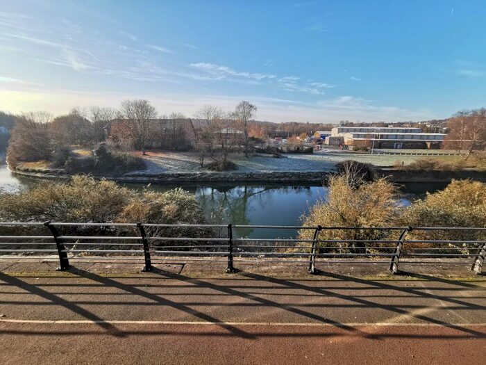 1 Bedroom Apartment To Rent In Orion Apartments, Copper Quarter, SA1