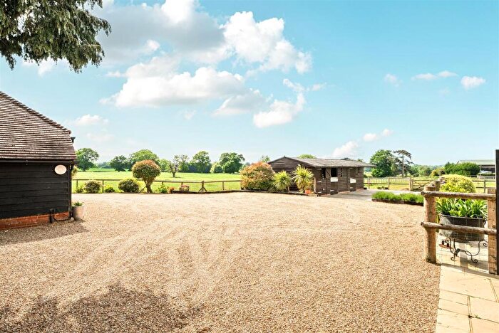 4 Bedroom Detached House For Sale In Upper Gatton, Reigate, RH2