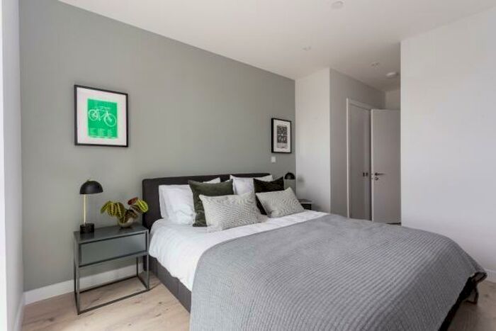 1 Bedroom Apartment To Rent In Brookwell, Wickford Way, London, E17