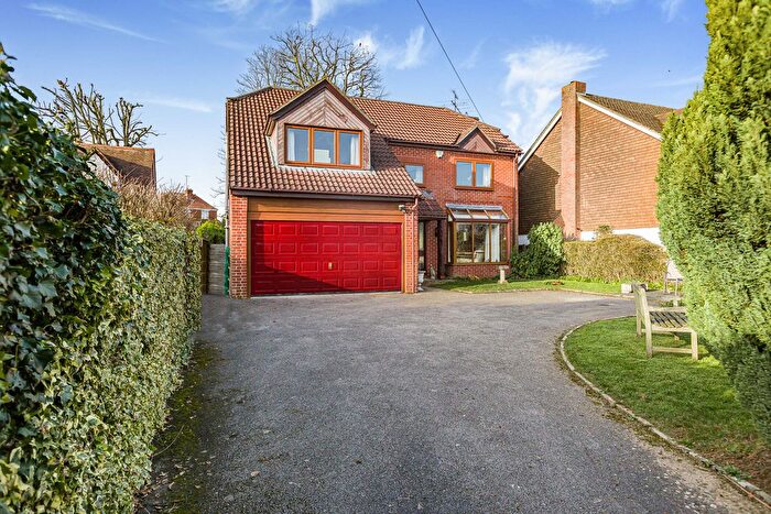 4 Bedroom Detached House For Sale In Stream Road, Upton, OX11
