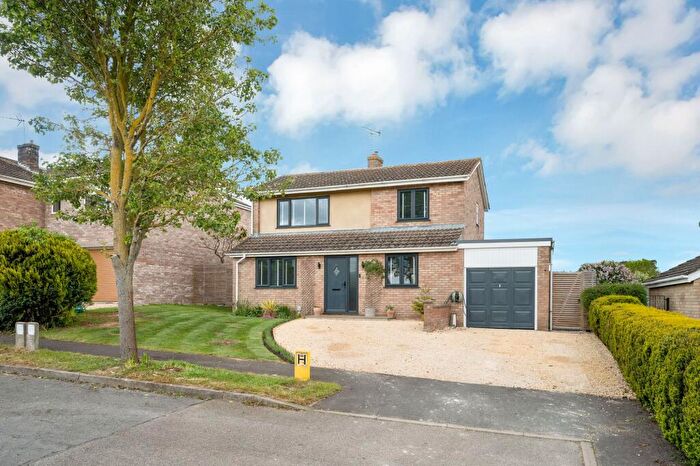 3 Bedroom Detached House For Sale In Timbergate Road, Ketton, PE9