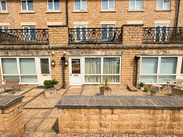 1 Bedroom Apartment For Sale In Kitchenman Apartments, Charlotte Close, Halifax, HX1