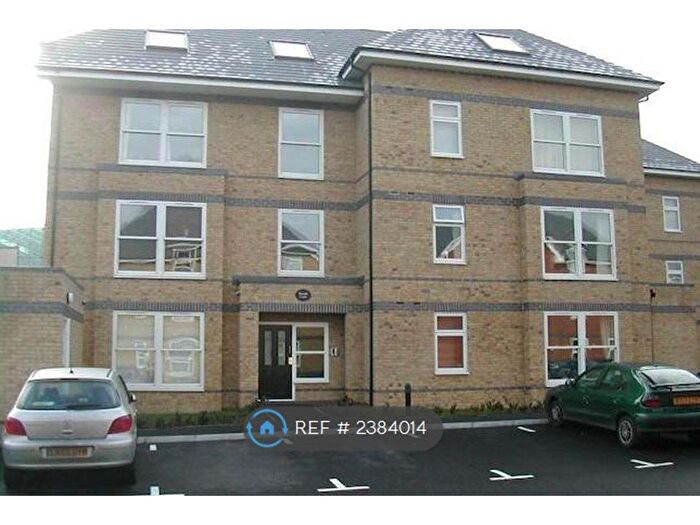 2 Bedroom Flat To Rent In Steeple Court, Egham, TW20
