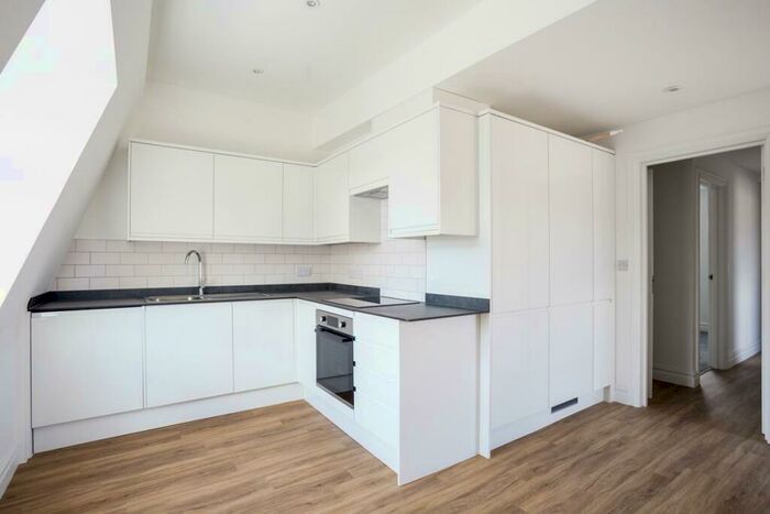 3 Bedroom Apartment To Rent In Bank Building, Langley Road, KT6