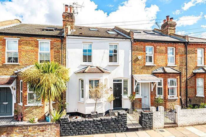 4 Bedroom Property For Sale In Mereway Road, Twickenham, TW2