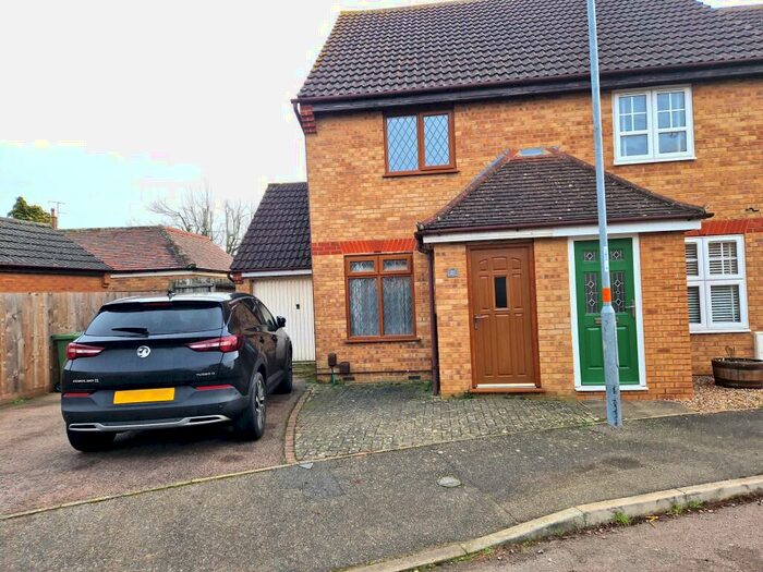 2 Bedroom Semi-Detached House To Rent In Park Close, Earls Barton, NN6