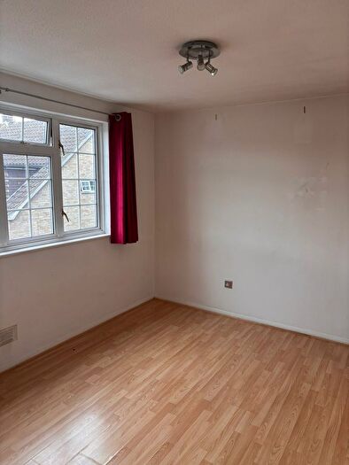 4 Bedroom Terraced House To Rent In Sims Close, Romford, RM1