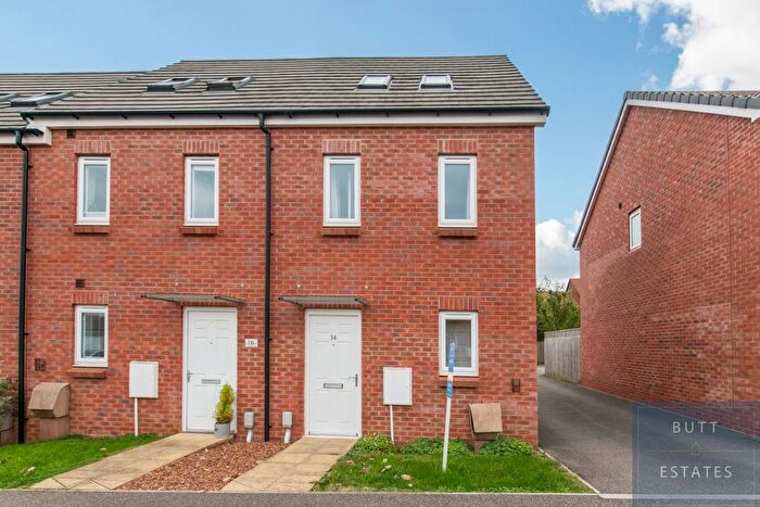 2 Bedroom End Terrace House For Sale In Luccombe Oak, Exeter, EX5