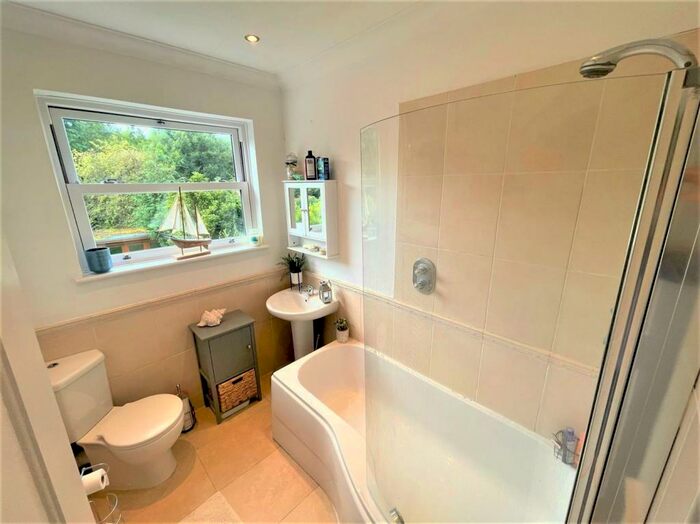 3 Bedroom Terraced House To Rent In Brook Lane, Alderley Edge, SK9